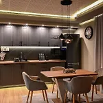 Seasons Апартаменты